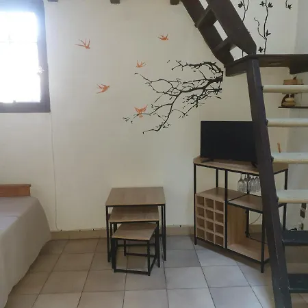 Avec Mezzanine Apartment Corte (Corsica)