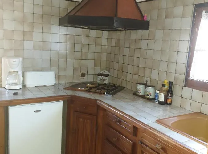 Avec Mezzanine Corte (Corsica)