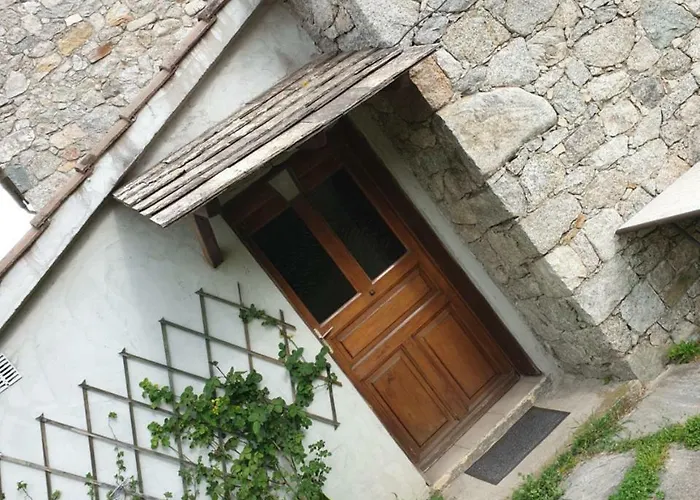 Avec Mezzanine * Corte (Corsica)